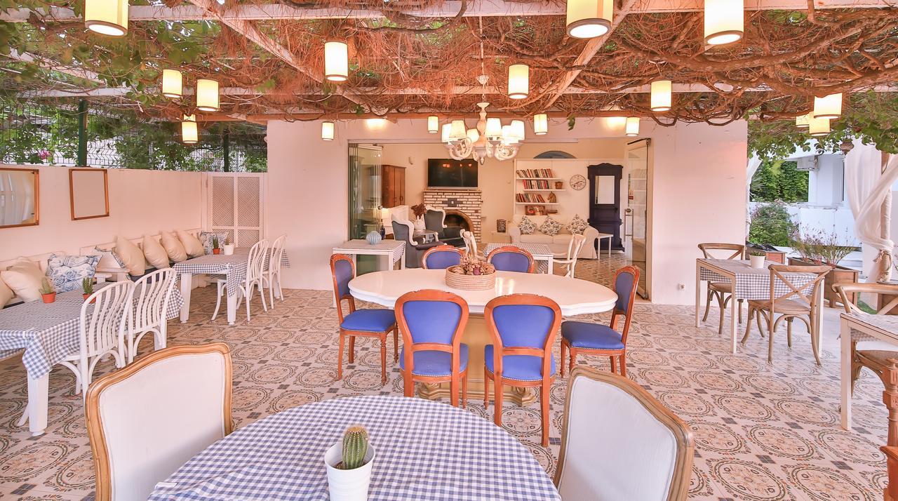 Palas Ilica Cesme Ngoại thất bức ảnh